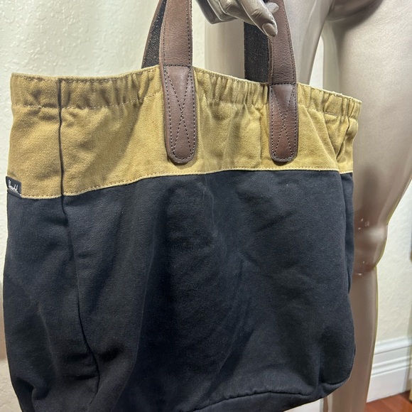Herschel horse 🐎 racing tote - Picture 2 of 6